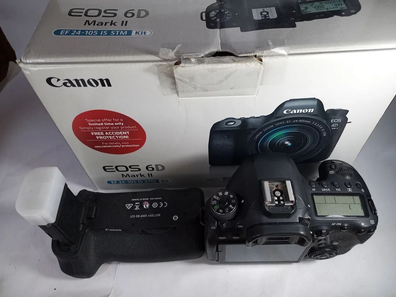 Canon EOS 6D Mark II - DSLR Camera - 64303753711617123