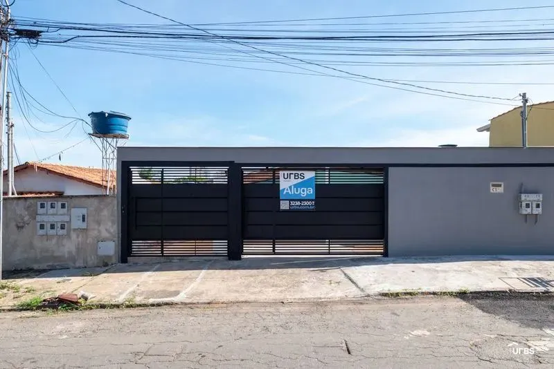 Duas casas em um único terreno  espaço e versatilidade para sua família ou investimento!]]