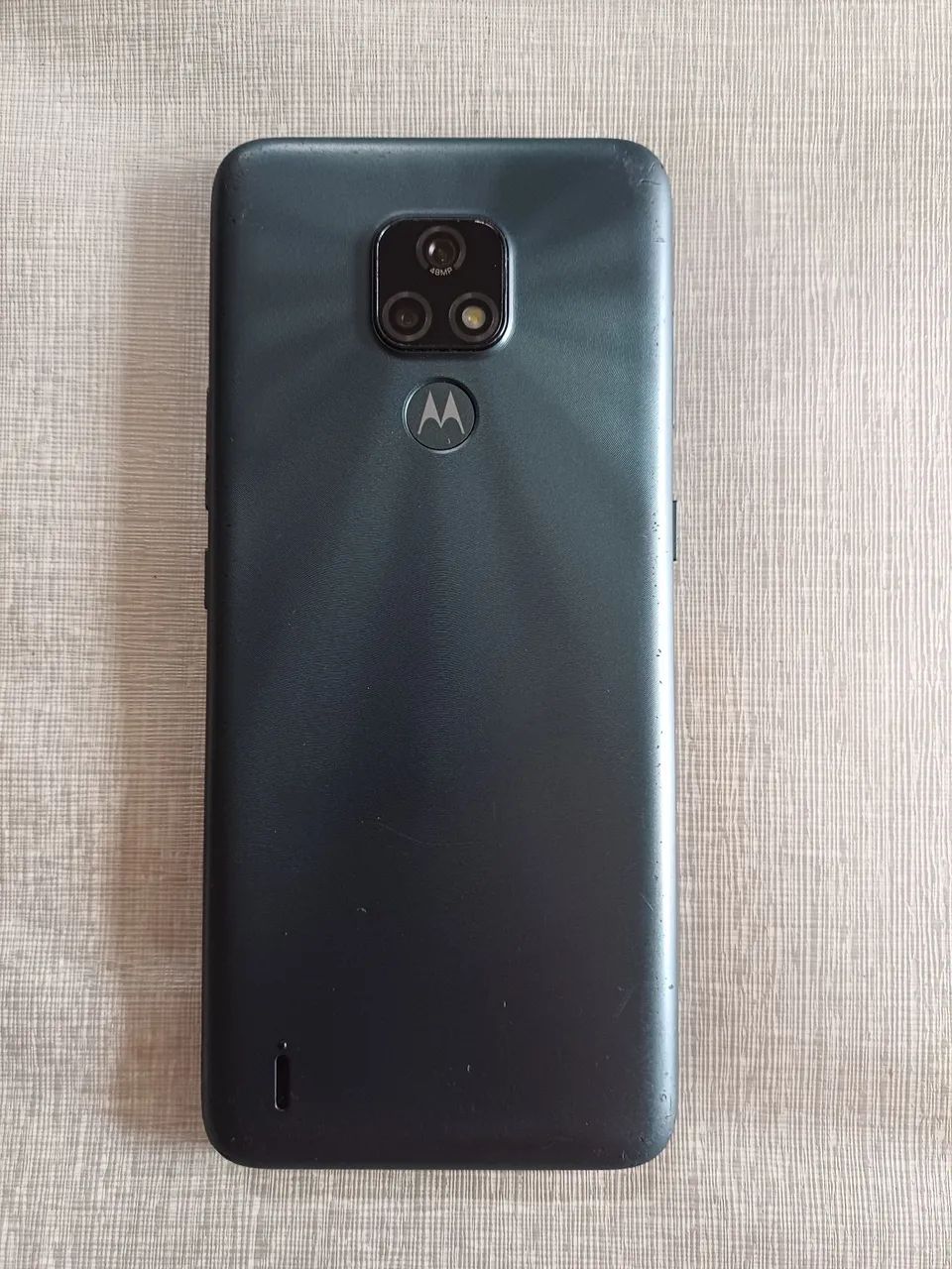 Motorola Moto E7 32 gigas Semi-Novo Promoção - Foto 2
