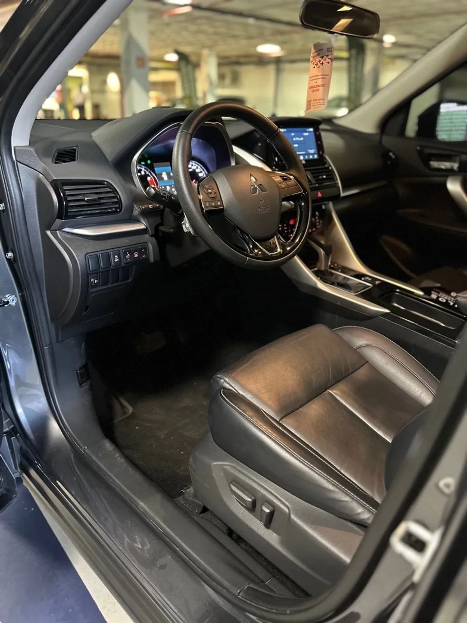 Eclipse Cross HPE 1.5 Turbo 2025 c/ 18 mil km - Foto 2