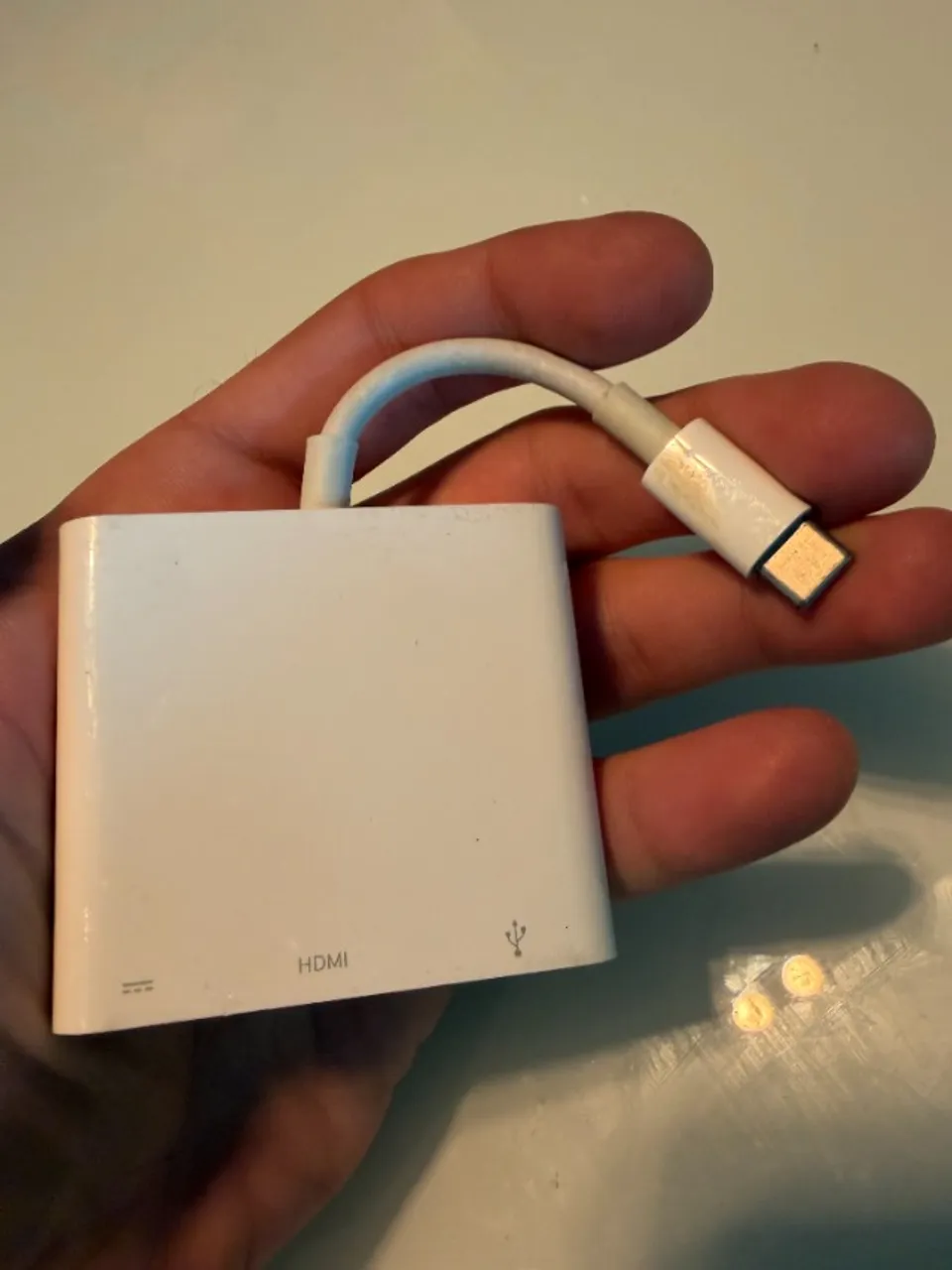 Adaptador original de USB-C para AV digital multiporta da Apple