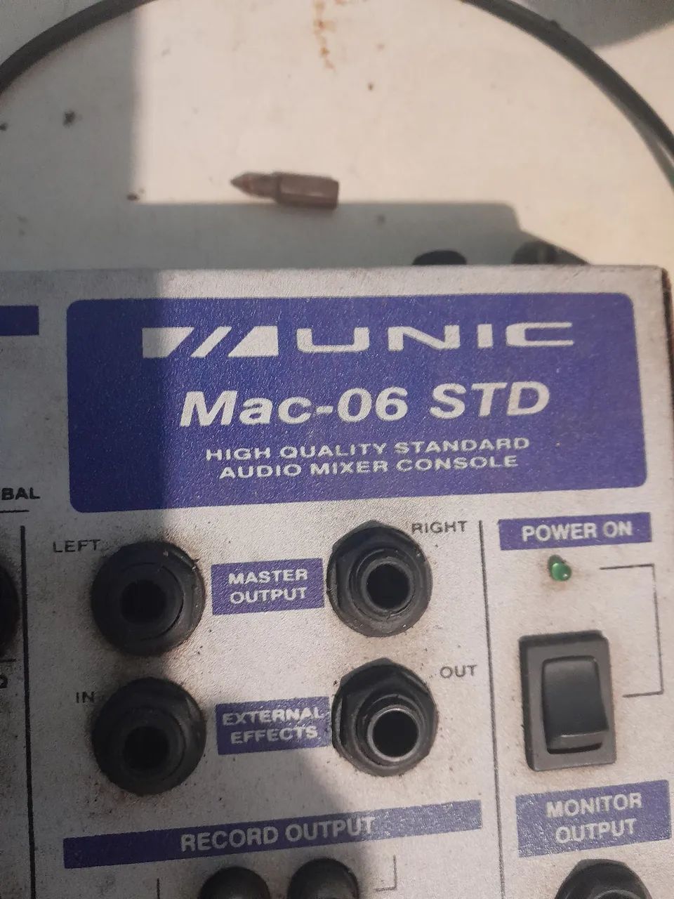Mesa de Som V/AUNIC Mac-06 STD