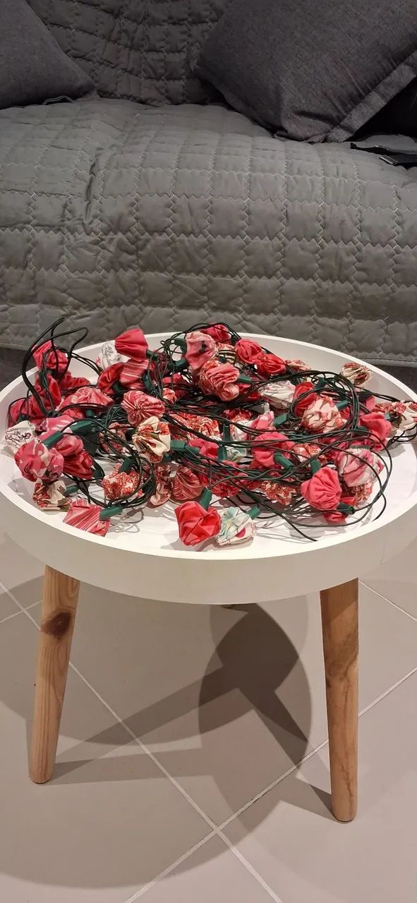 Luzes de Natal com Flores de Tecido - Foto 2