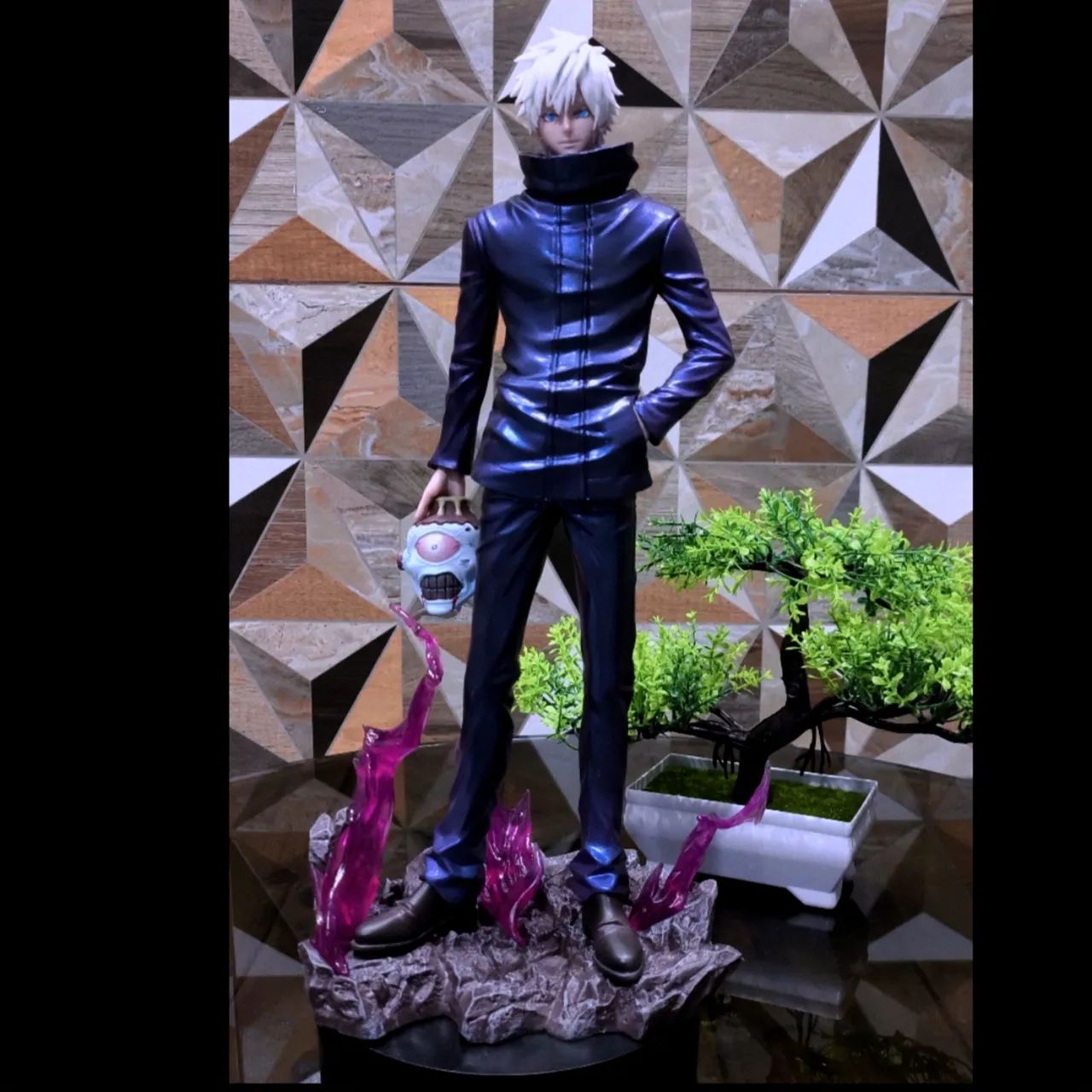 EXCLUSIVO: ACTION FIGURE SATORO GOJO 33 CENTÍMETROS 