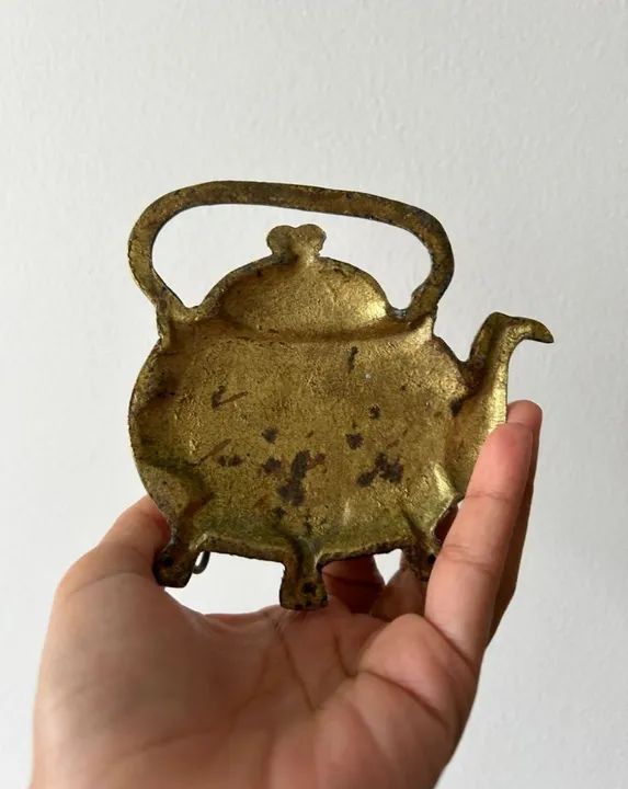 Porta-chaves de metal em formato de chaleira - Foto 3