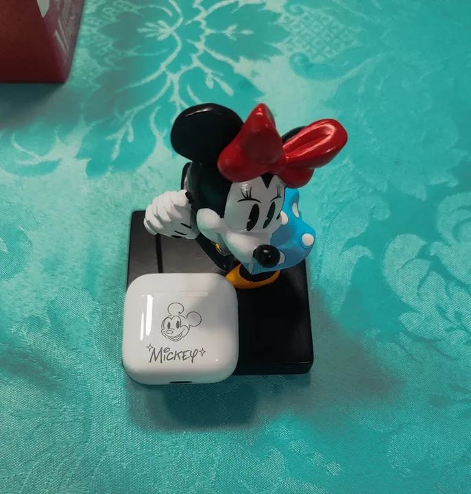 Porta cartão estátua Minnie + fone bluetooth Disney - Foto 6