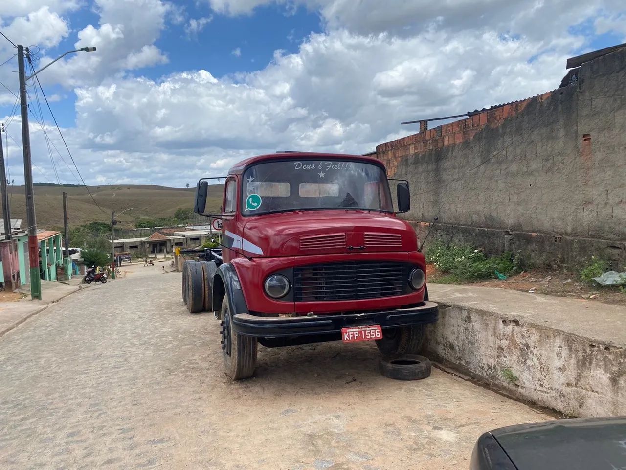 Caminhão Mercedes Benz - Excelente estado