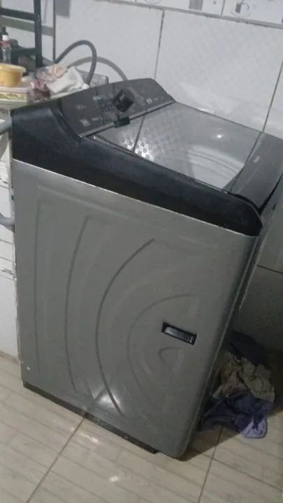 Máquina de Lavar Roupa Automática se