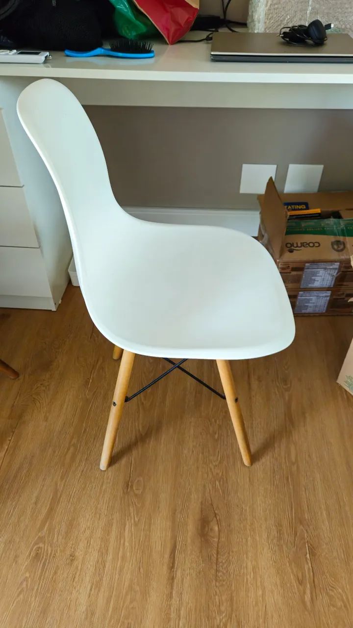 Cadeira Branca