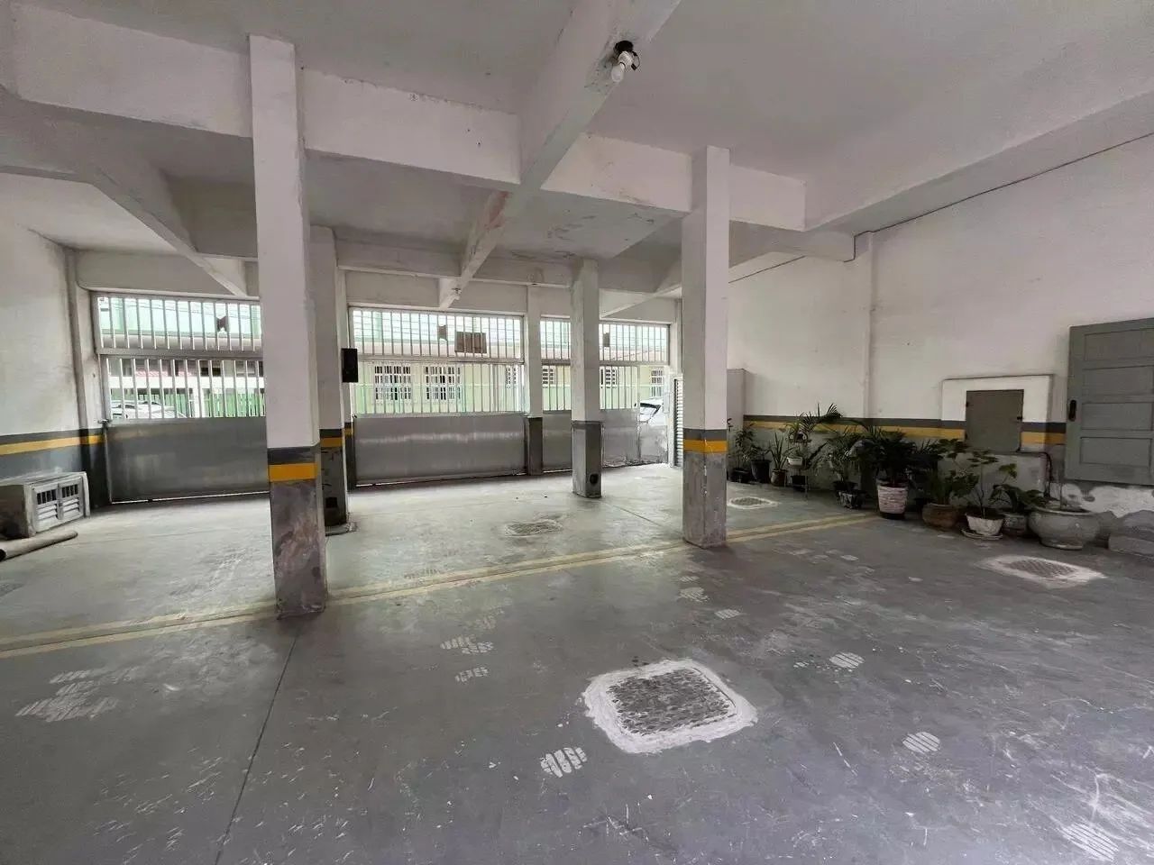 Apartamento para Venda em Cabo Frio, Centro, 2 dormitórios, 1 suíte, 2 banheiros, 1 vaga - Foto 2