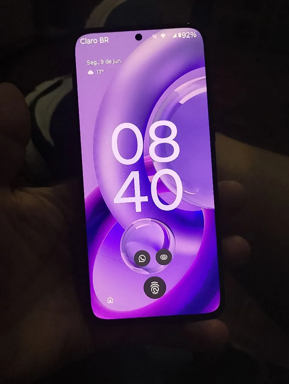 Moto Edge 30 neo leve trincado