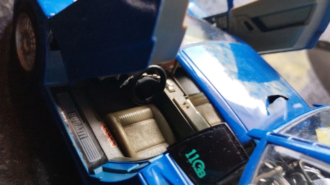 Carro de corrida Bugatti - Foto 4