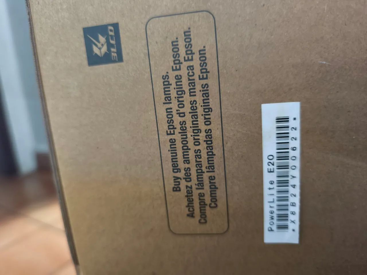Projetor Epson Power lote E20  - Foto 3