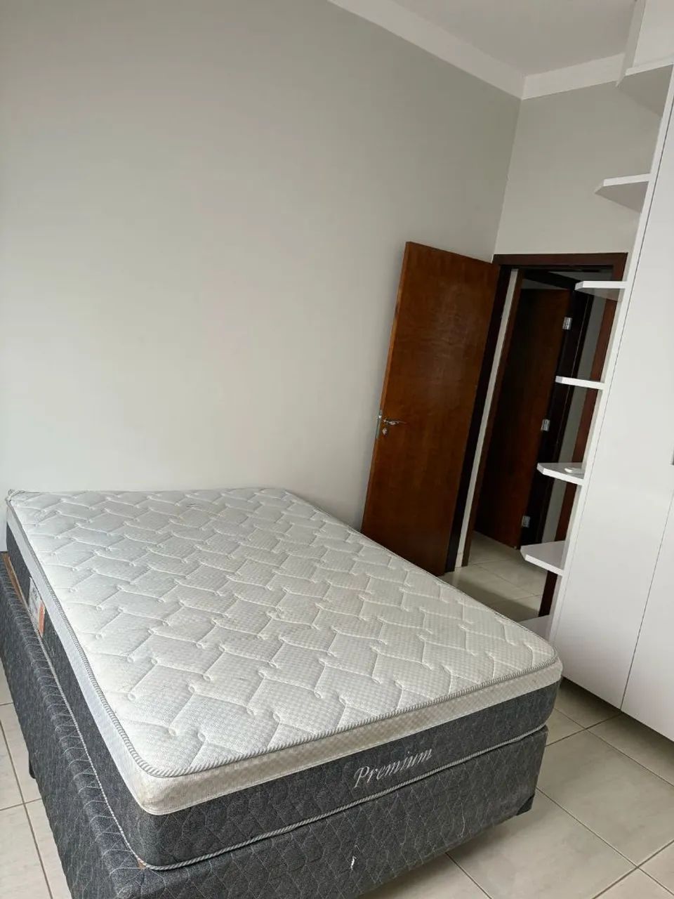 Apartamento térreo com área externa, próximo à Faculdade Atenas - Foto 3