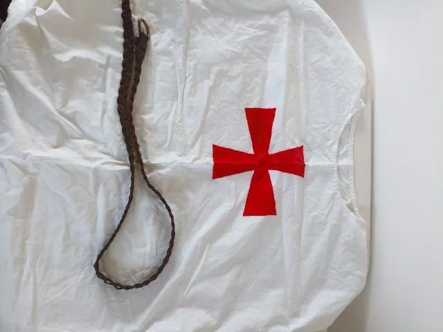 Capa Medieval  - Foto 2