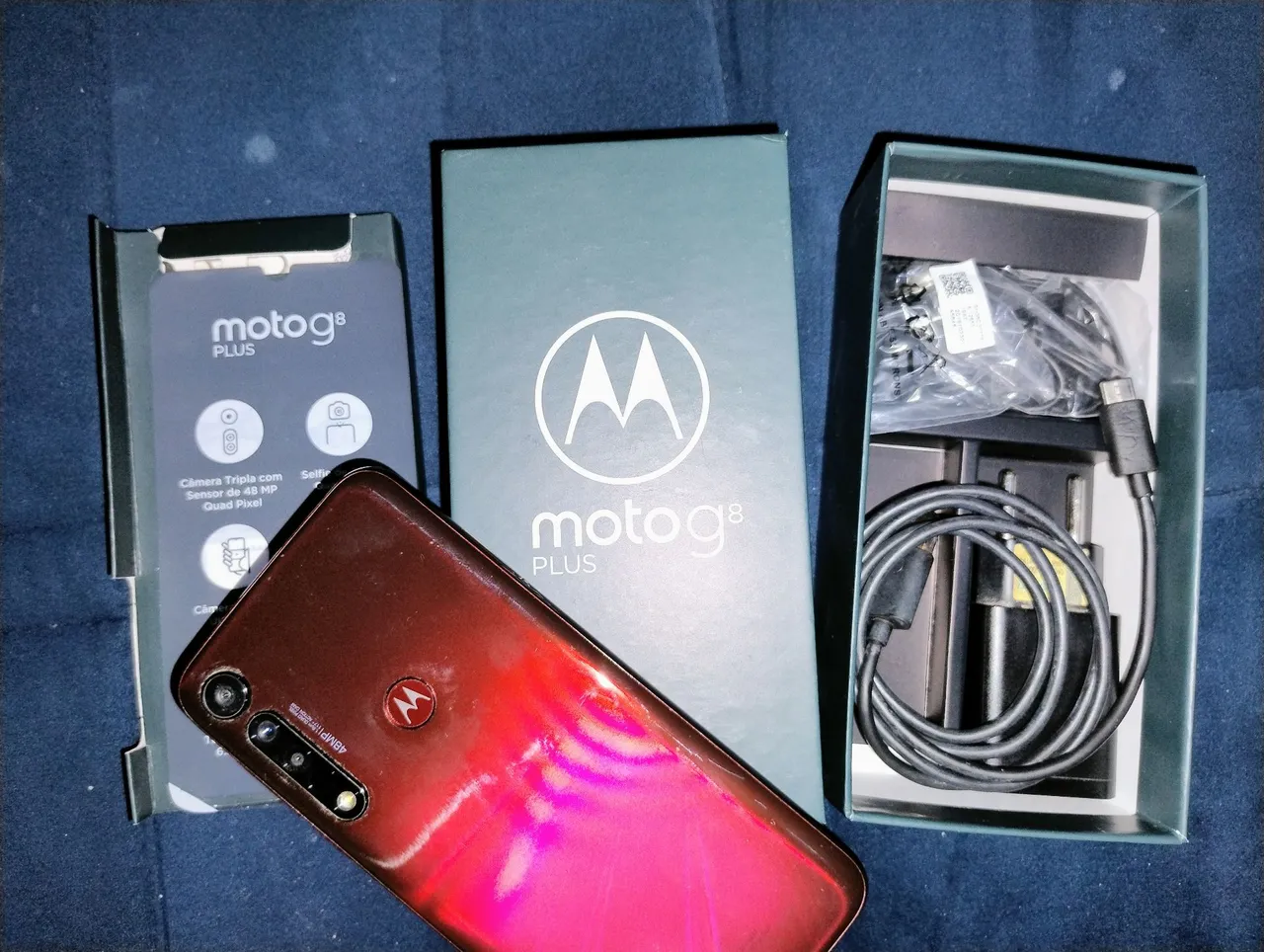 Motorola Moto G8 Plus - 48MP Câmera Tripla