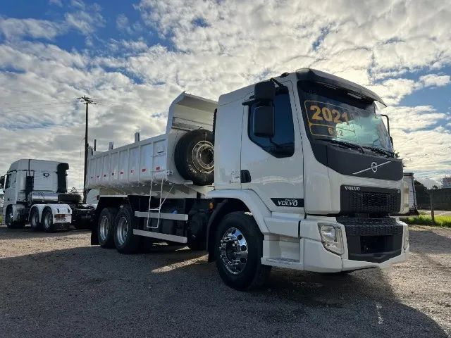 Volvo VM 270 2020 Caçamba - Foto 3