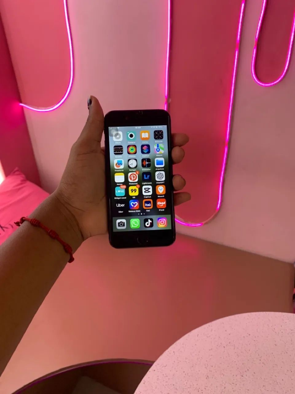 IPHONE 8 64g - Celulares e Smartphones - Bequimão, São Luís IPHONE 8 64g - Celulares e Smartphones - Bequimão, São Luís