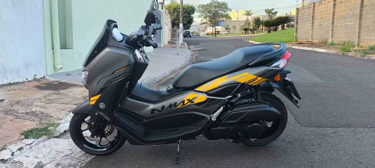 YAMAHA N-MAX SE CONNECTED 160 24/24 (3000km)