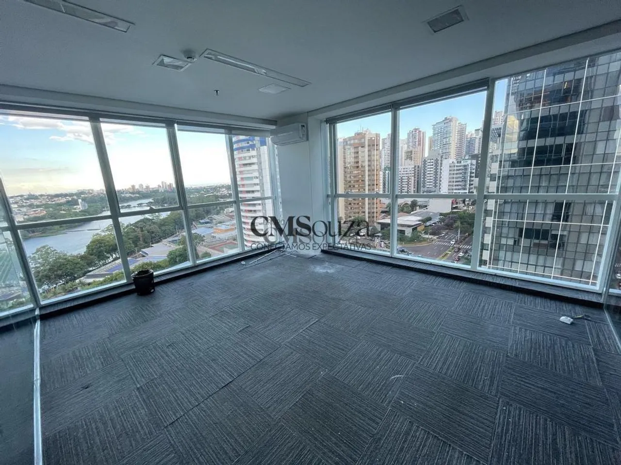 Sala para alugar em Londrina, Gleba Fazenda Palhano, com 233 m², Palhano Business Center