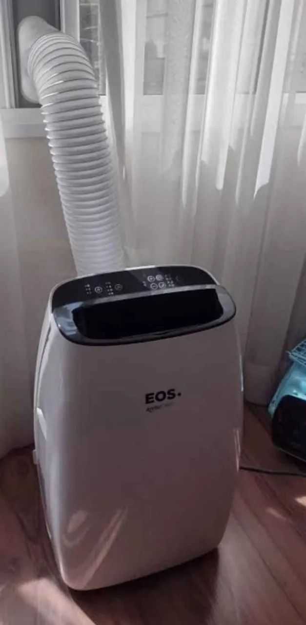 Ar condicionado portátil eos 12 mil BTUs novinho