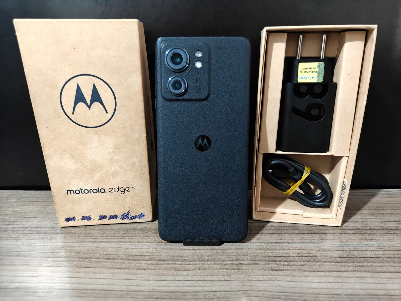 Motorola Edge 40 256gb tela 144Hz