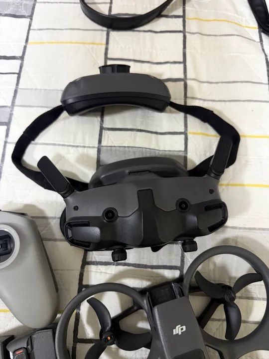 Drone Dji Avata 2 Fly More Combo (3 Baterias) C/ Goggles 3 - Foto 2