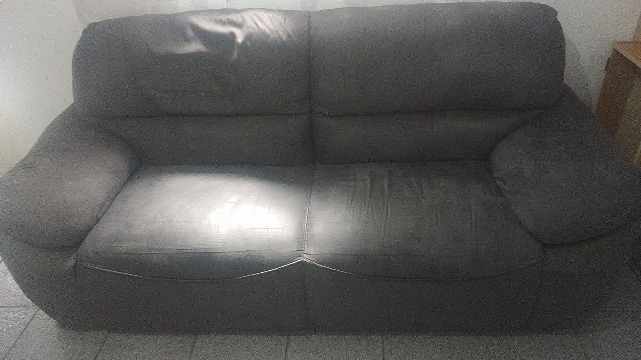 Sofá 3 lugares em ótimo estado - Foto 2