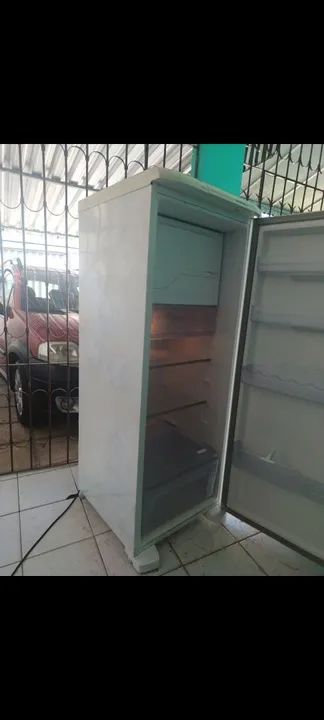 Geladeira Electrolux Branca frost free  - Foto 3