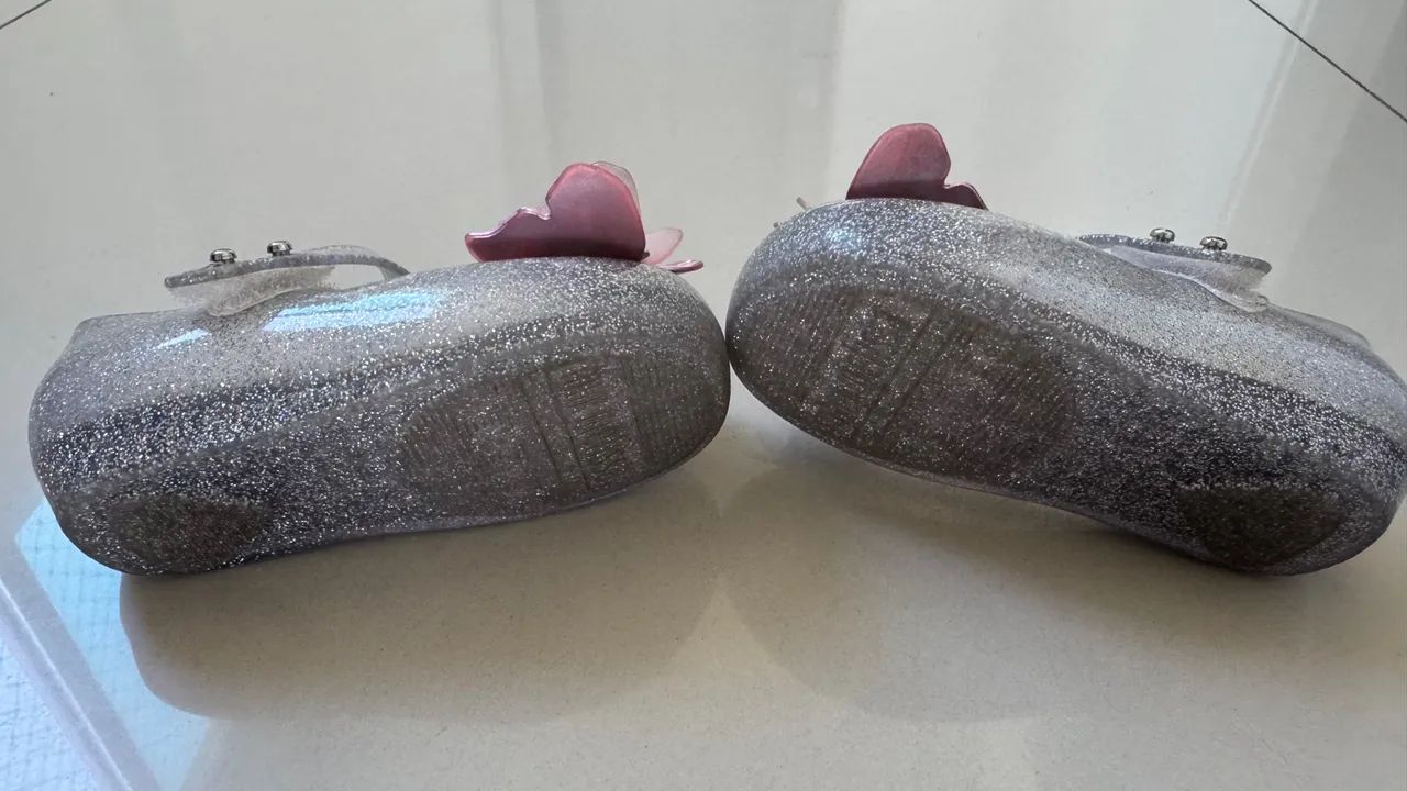 Sandália Mini Melissa com Borboletas 19 - Foto 2