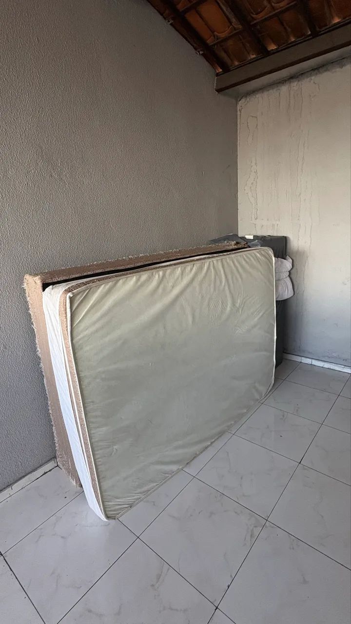 VENDO CAMA BOS CASAL USADA