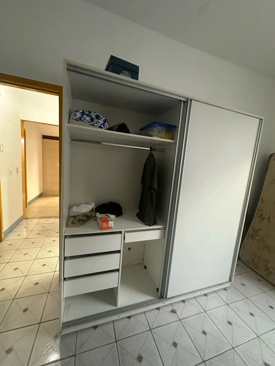 Guarda Roupas Branco - Foto 4