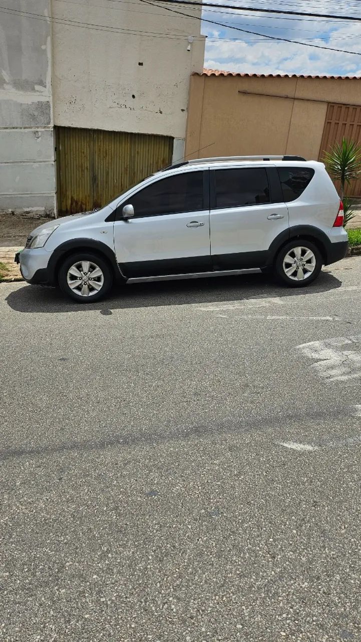 Nissan Livina LIVINA X-GEAR SL/X-GEAR 1.8 Flex F. Aut. 2014