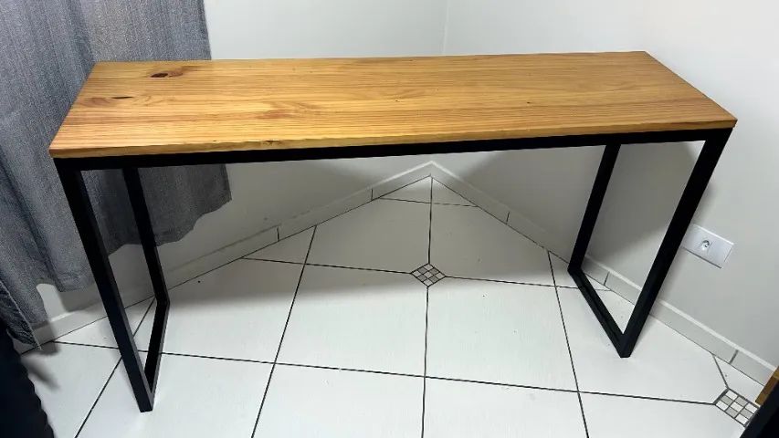 Mesa Estilo industrial
