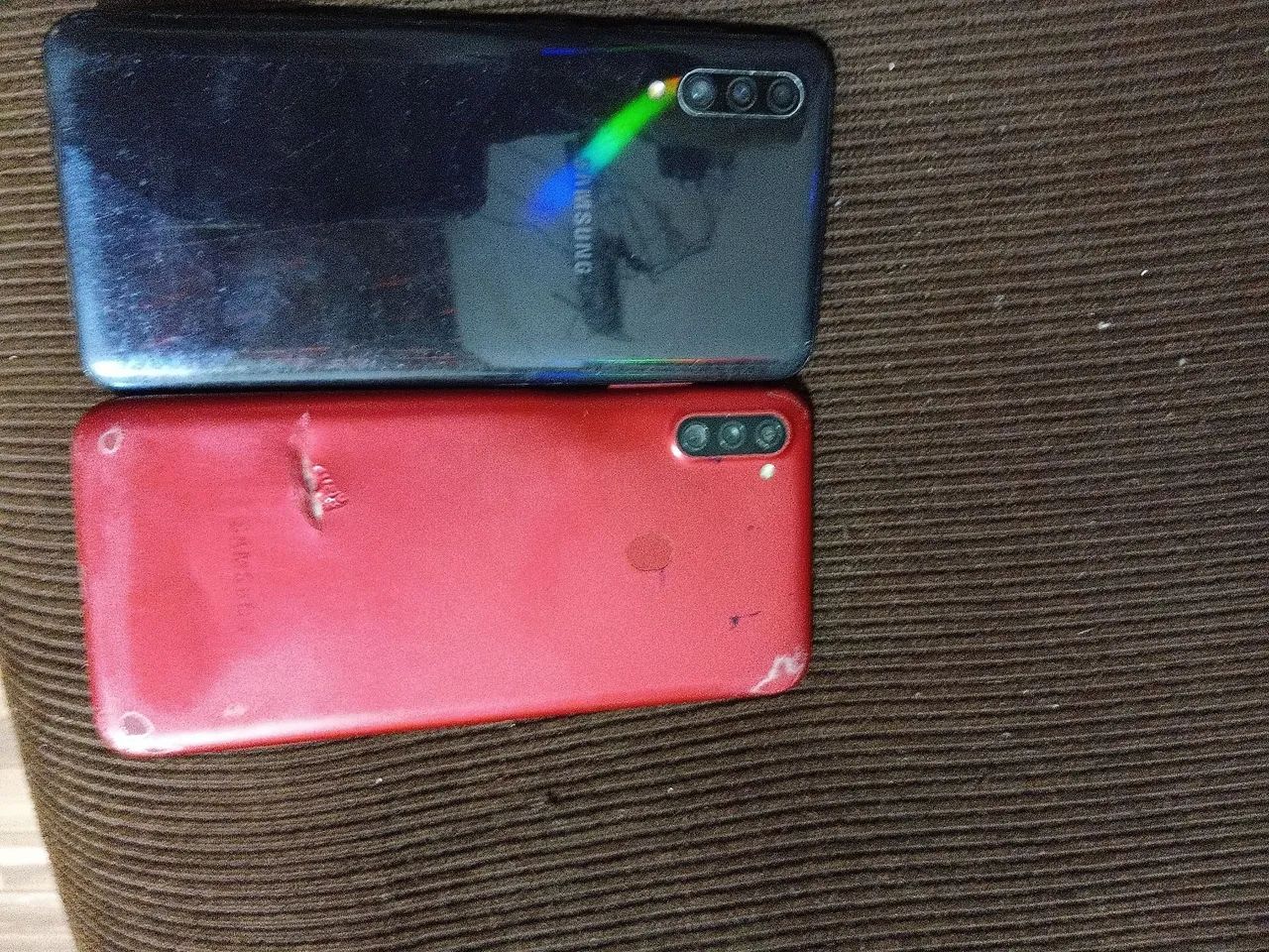 Dois celular para retirada de pessas  - Foto 2