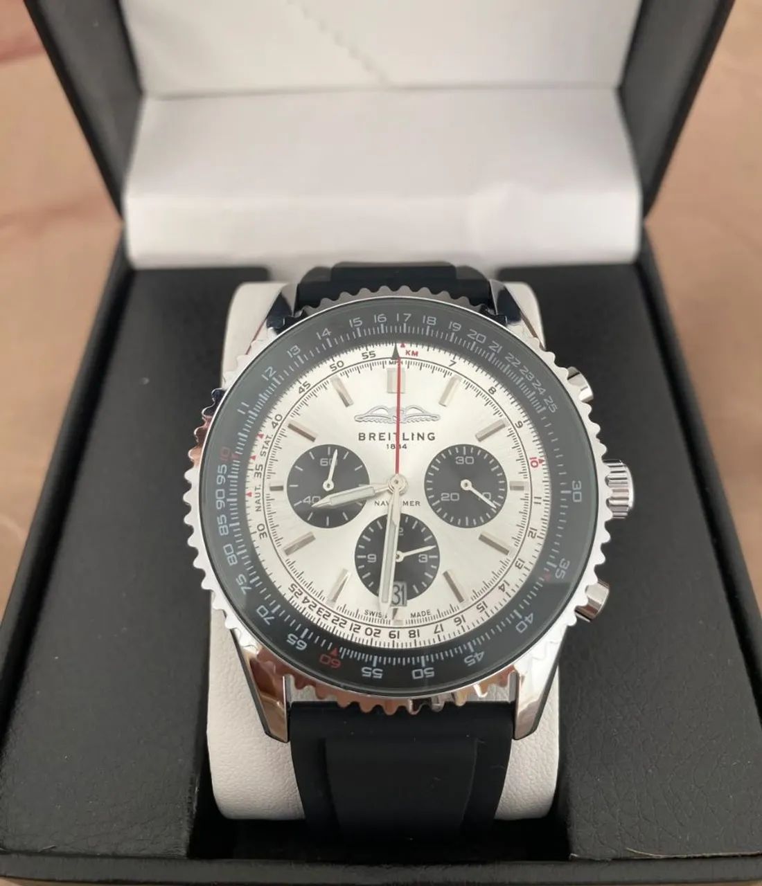 Relógio Breitling multifuncional pulseira em couro  - Foto 2