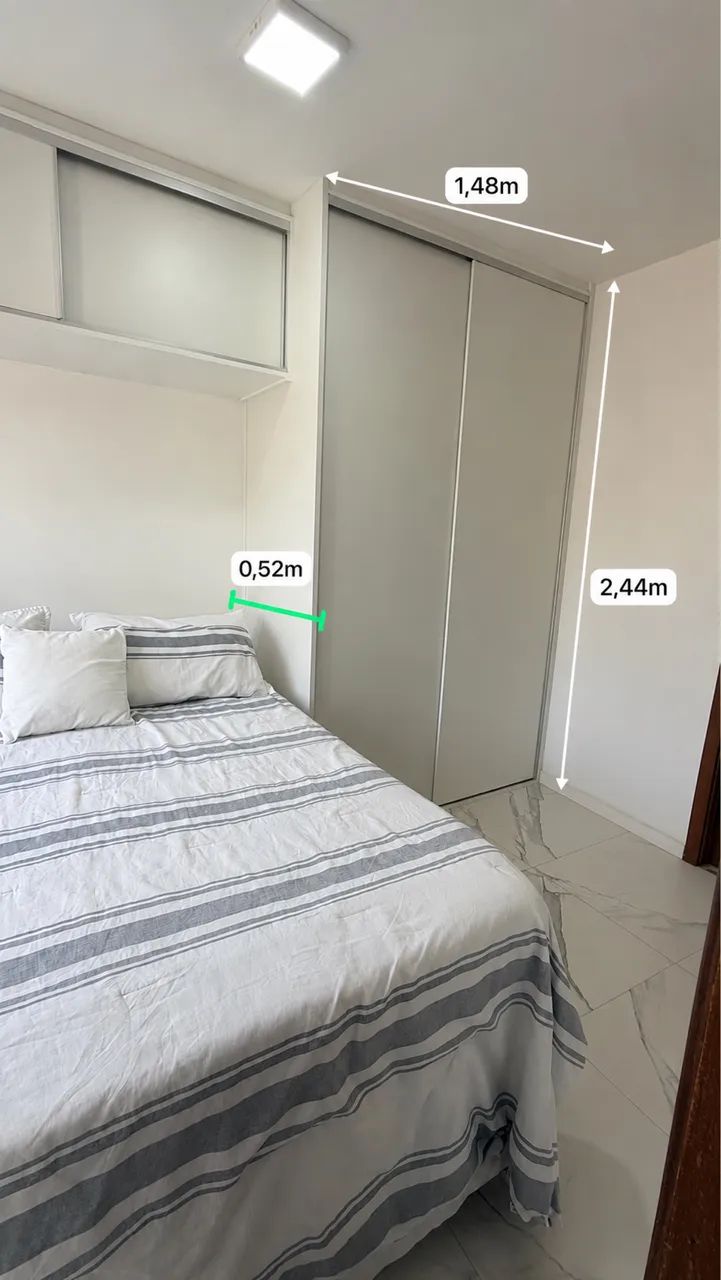 Guarda roupa em madeira maciça  - Foto 3