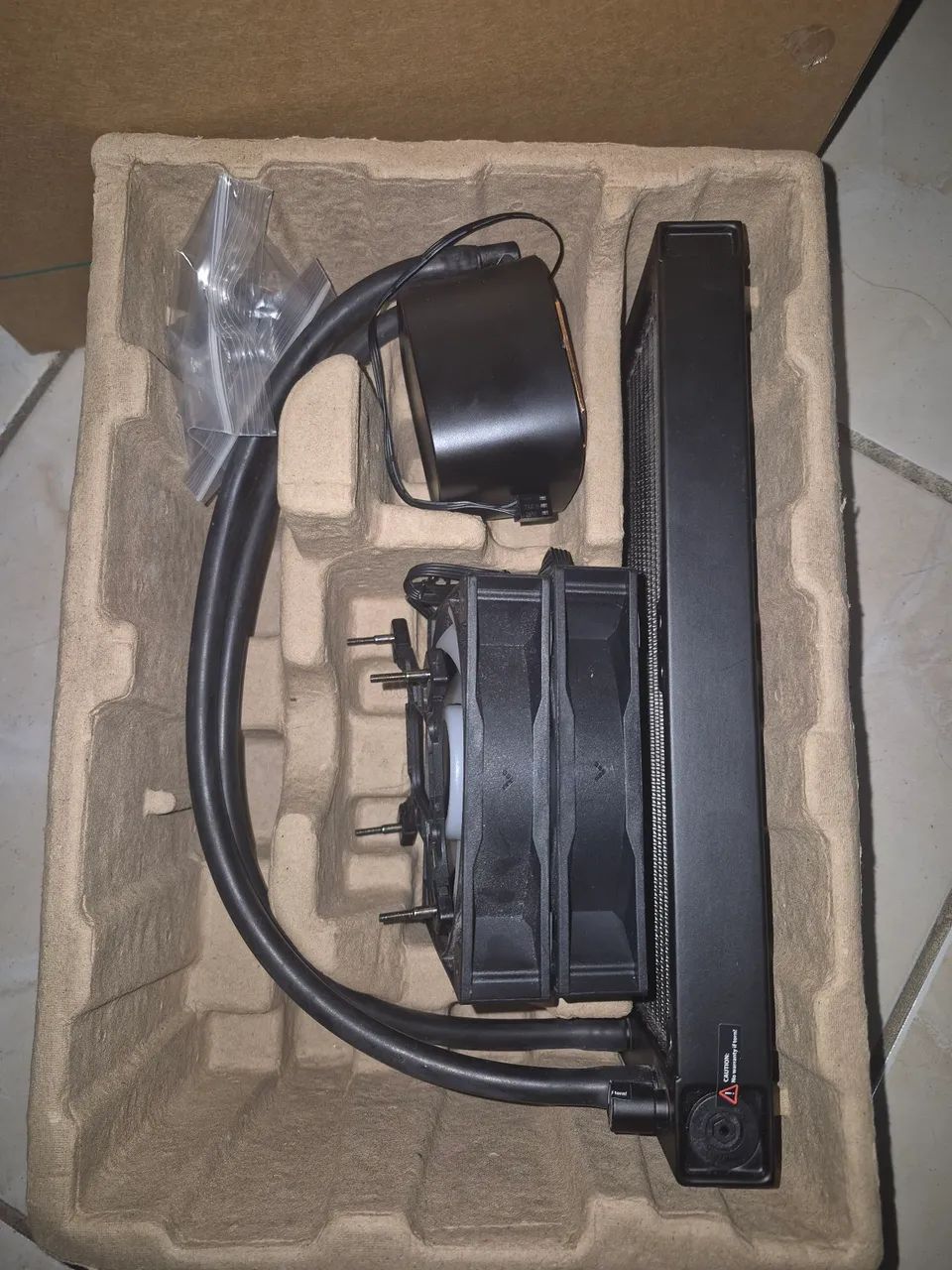 Water cooler 240mm Deepcool na garantia 