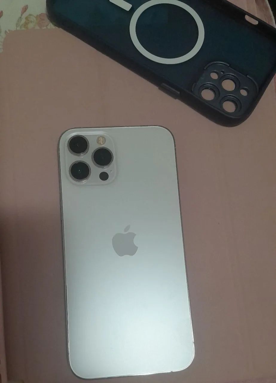 iPhone 12 Pro Max 256GB - Branco<br> - Foto 3