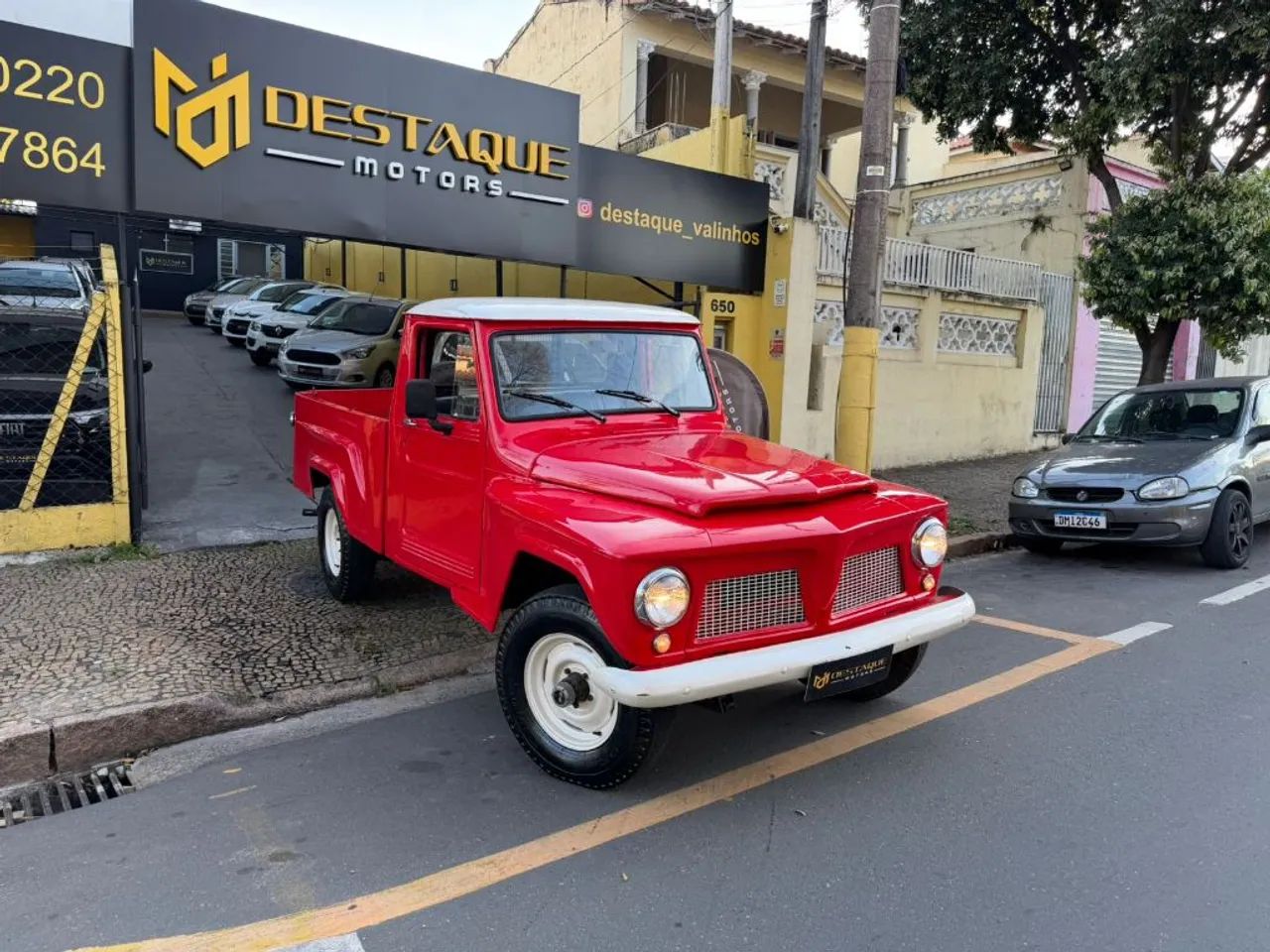 Ford F-75 4X4 2.3 1979