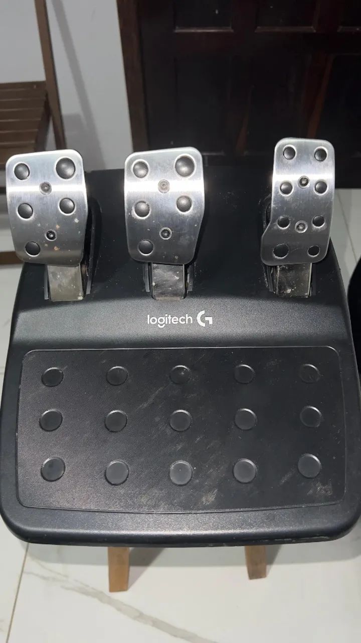 Volante Logitech g920.   Compatível com Xbox e pc - Foto 2