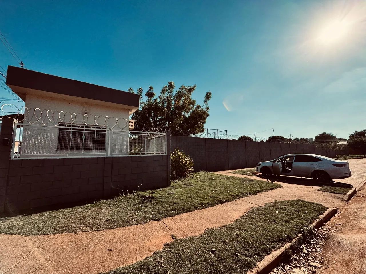 Vende se casa no condomínio Serra azul 1 - Foto 2