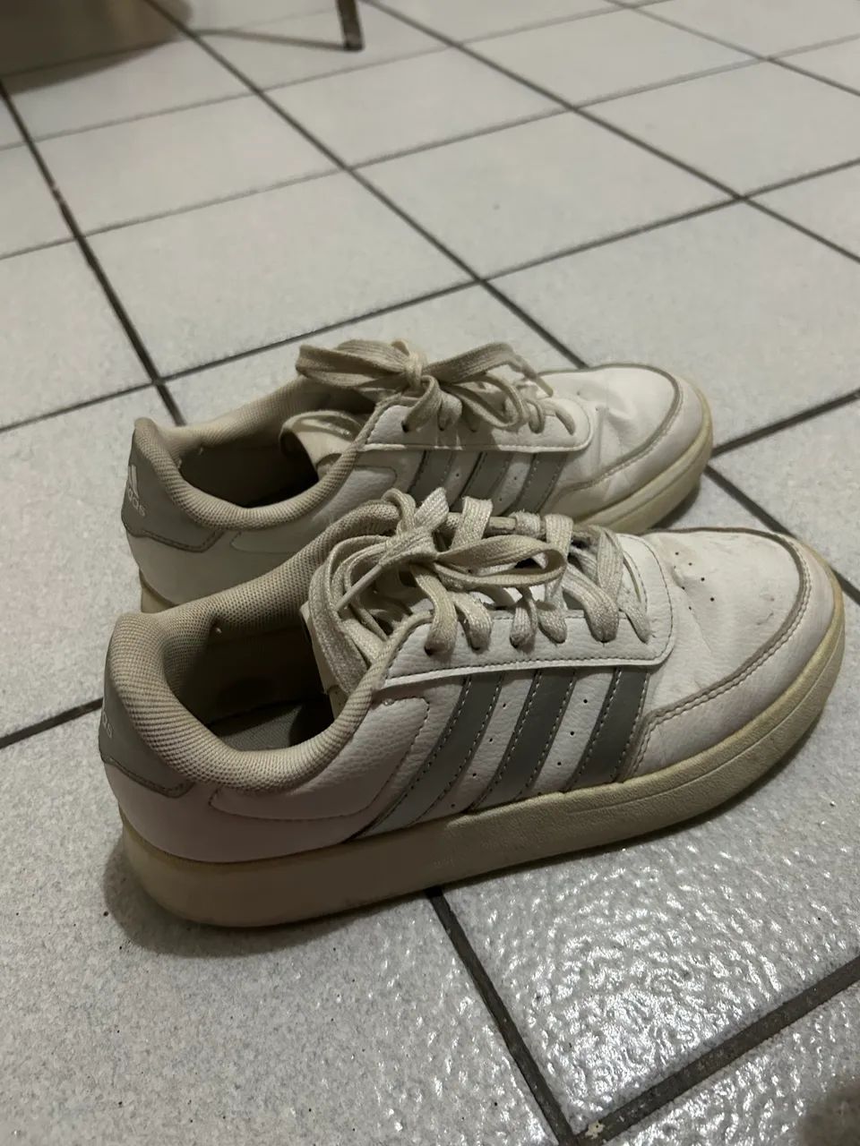 Tênis adidas usado pouco  - Foto 4