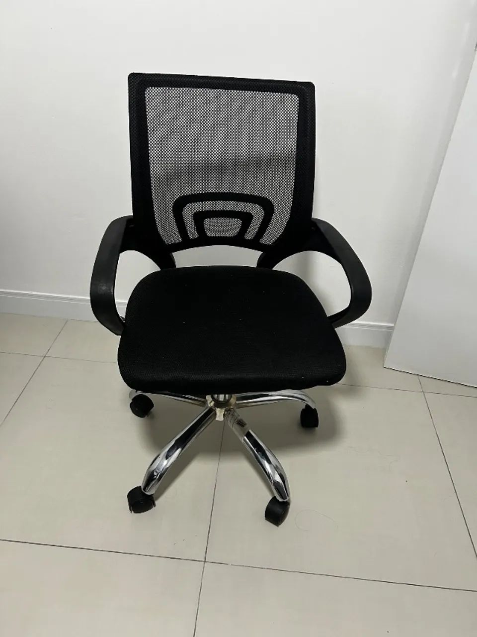 Cadeira escritório giratoria - Foto 2