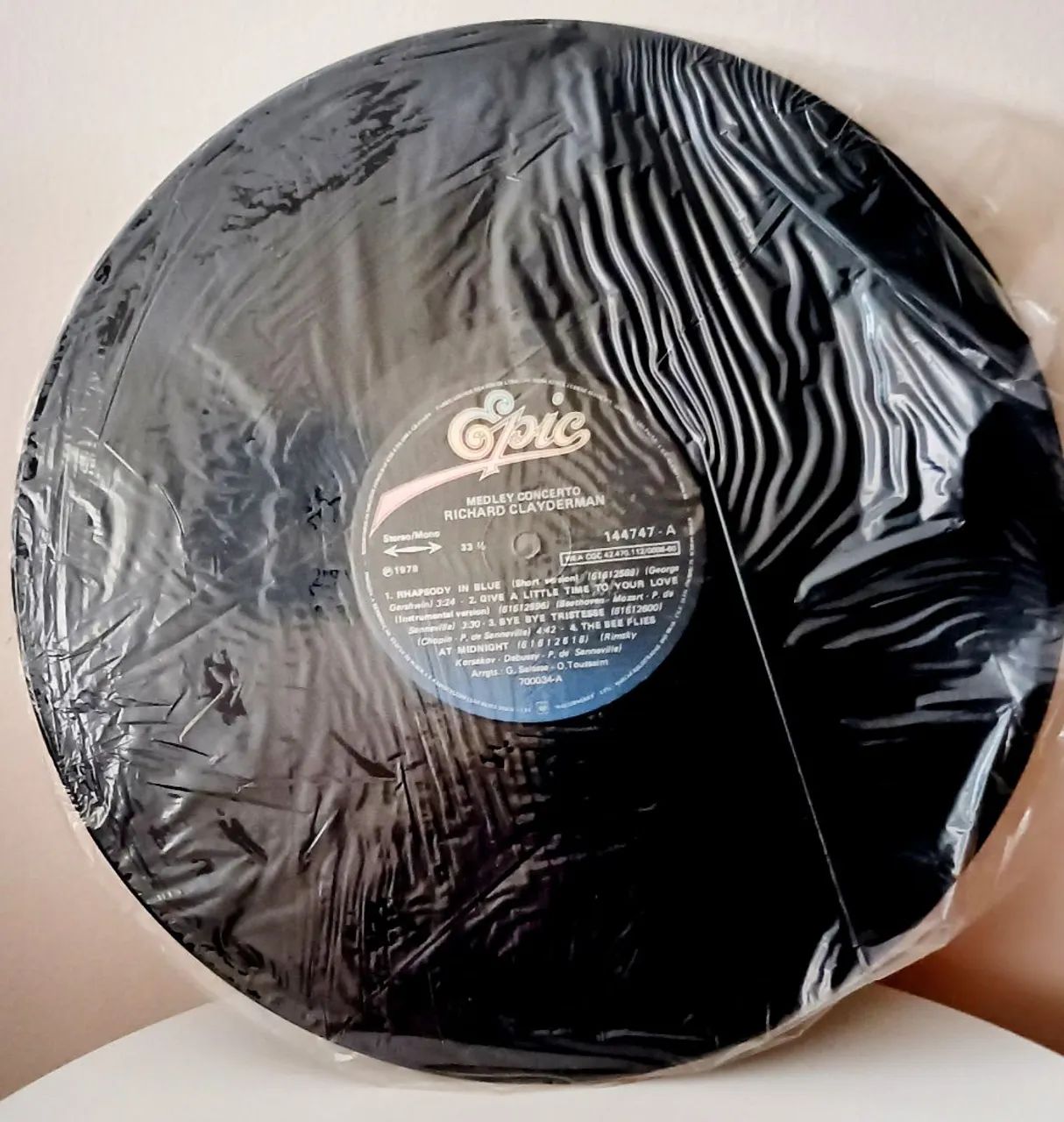 Richard Claydman. Medley Concerto. Disco de Vinil.  - Foto 3
