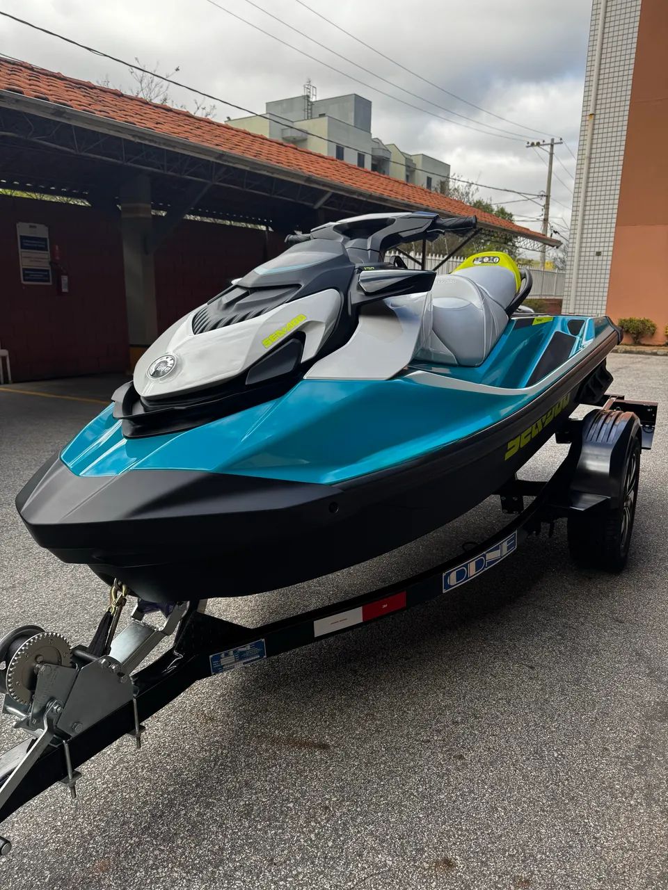 Jetski SeaDoo Gti 170 Se Azul 45 horas 