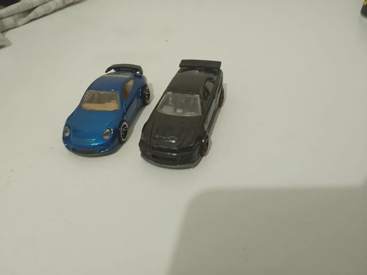 2 Carrinhos Hotwheels - Foto 2