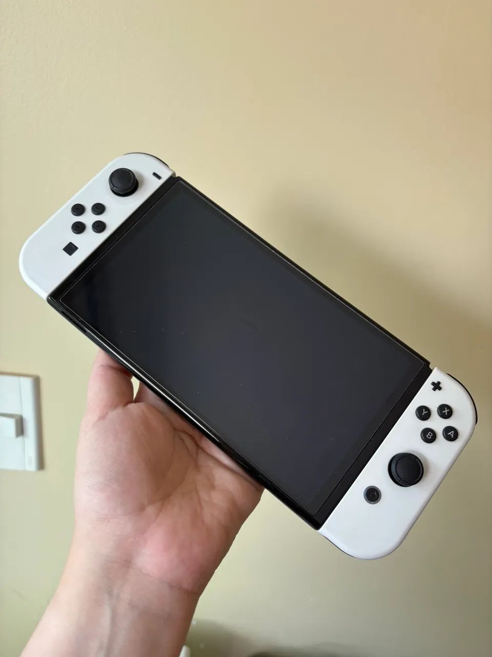 NINTENDO SWITCH OLED BRANCO - Foto 3