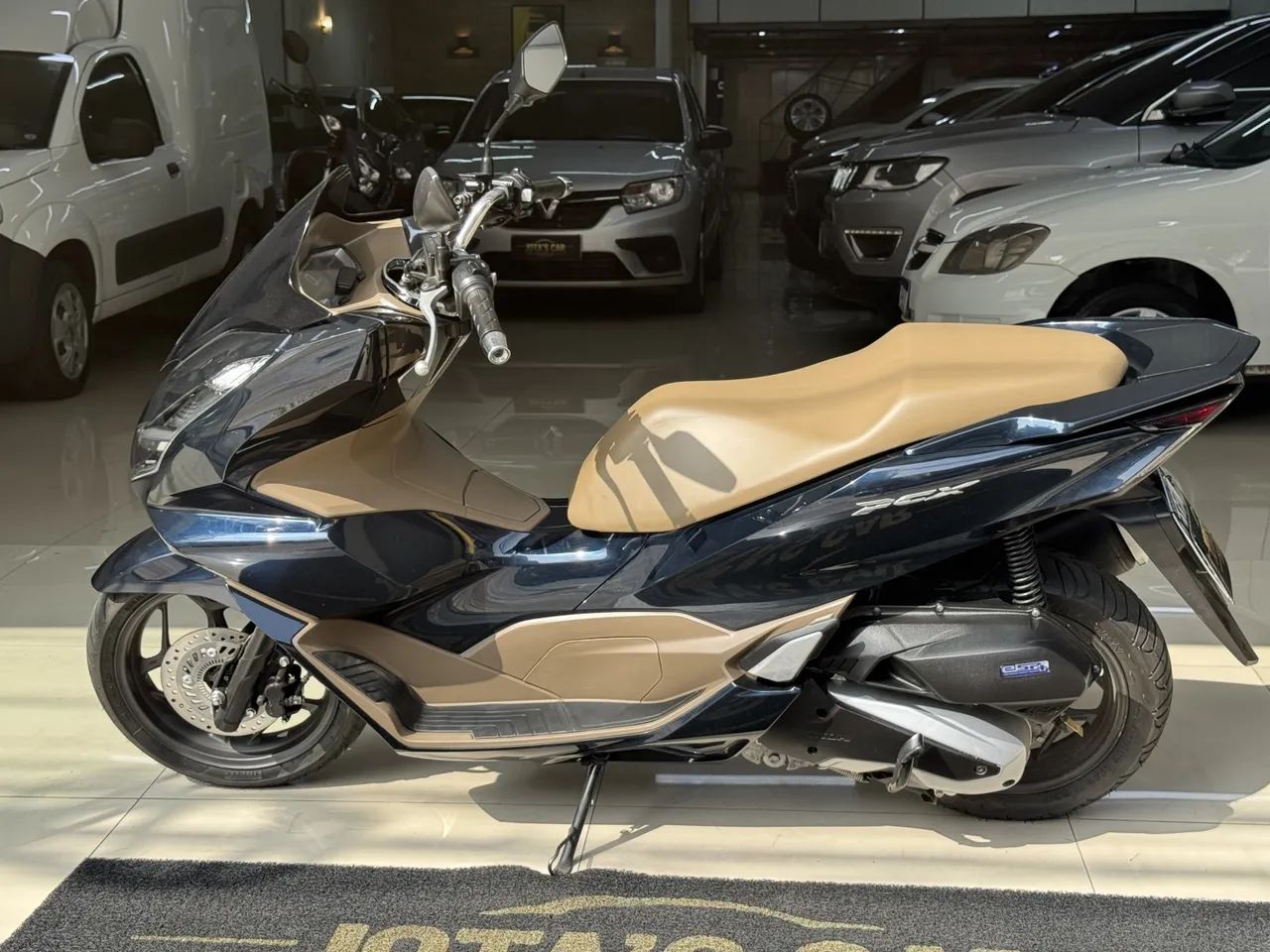 Honda 150/dlx 2025 - 1502549652 | OLX