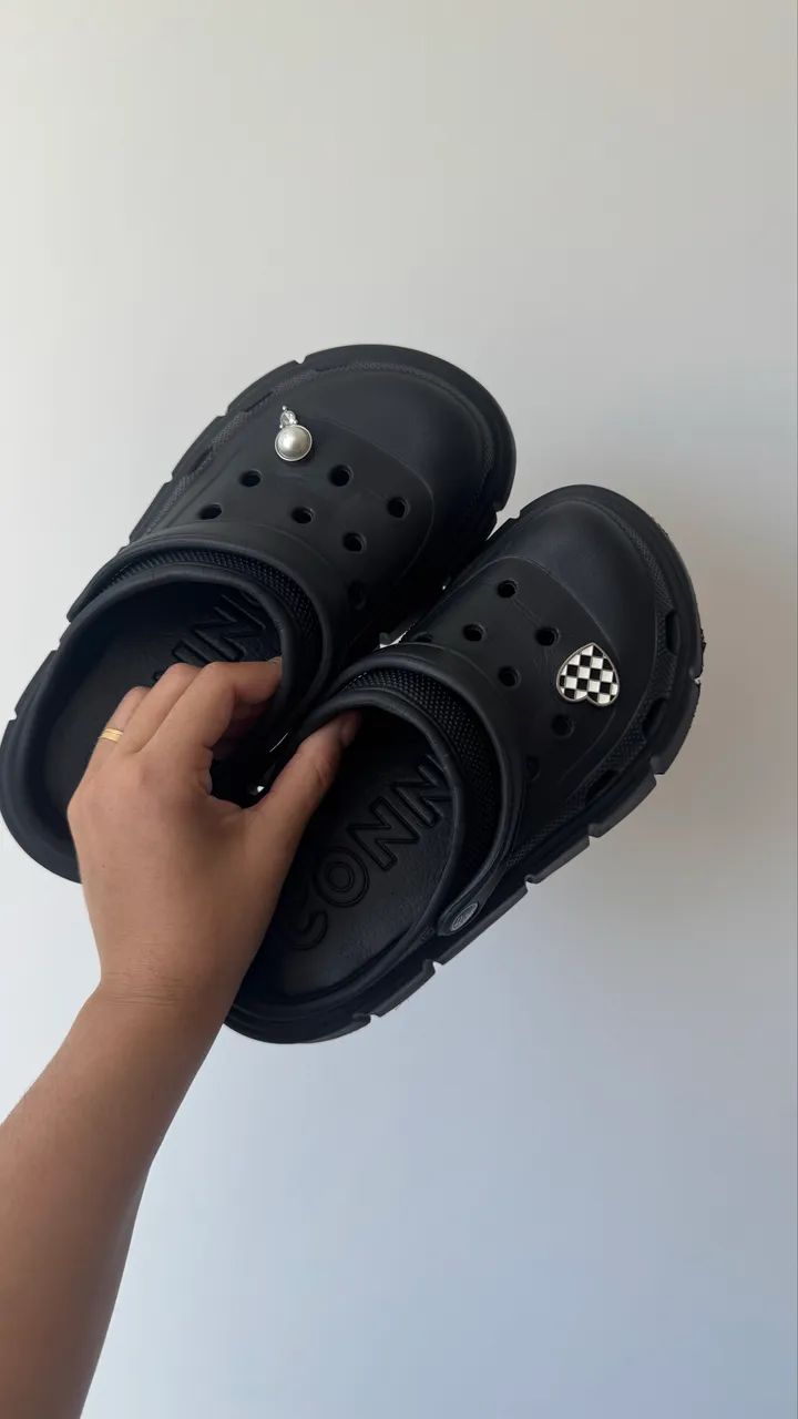 CROCS PRETA  - Foto 3